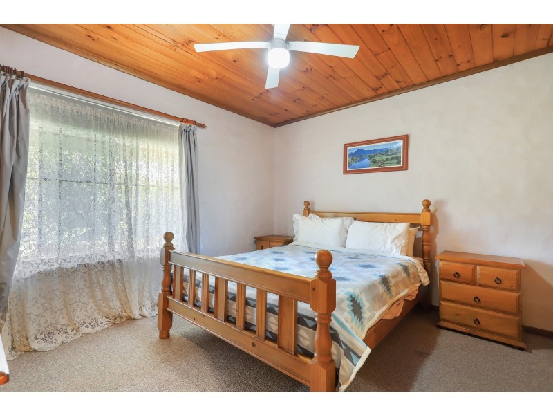 3 Carol Avenue, Basin View NSW 2540