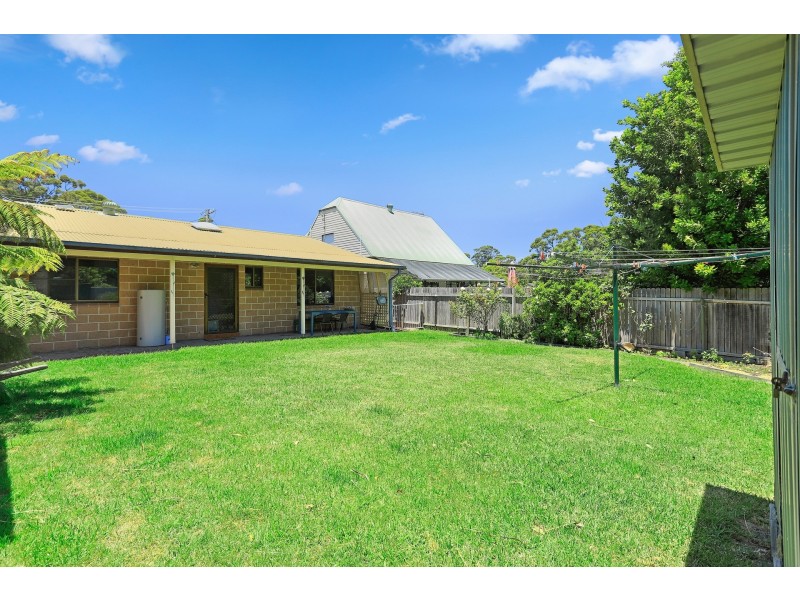 3 Carol Avenue, Basin View NSW 2540