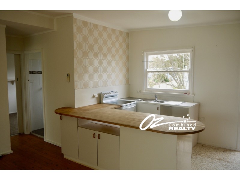 35 St George Road, St Georges Basin NSW 2540