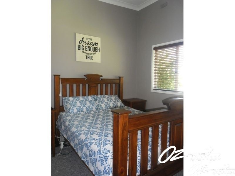 5 Dorothy Street, Basin View NSW 2540