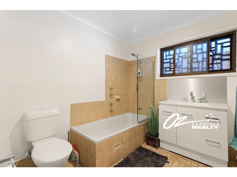 8 Egmont Place, Vincentia NSW 2540