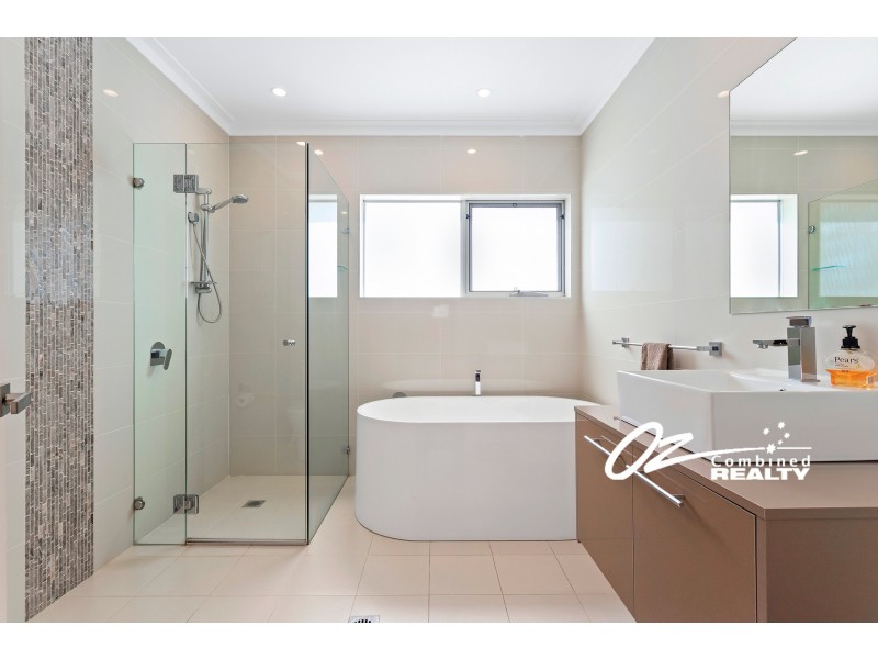 41 Elizabeth Drive, Vincentia NSW 2540