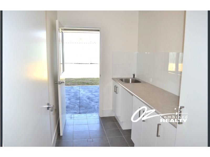 13 Nadine Street, Sanctuary Point NSW 2540