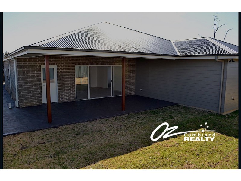 13 Nadine Street, Sanctuary Point NSW 2540