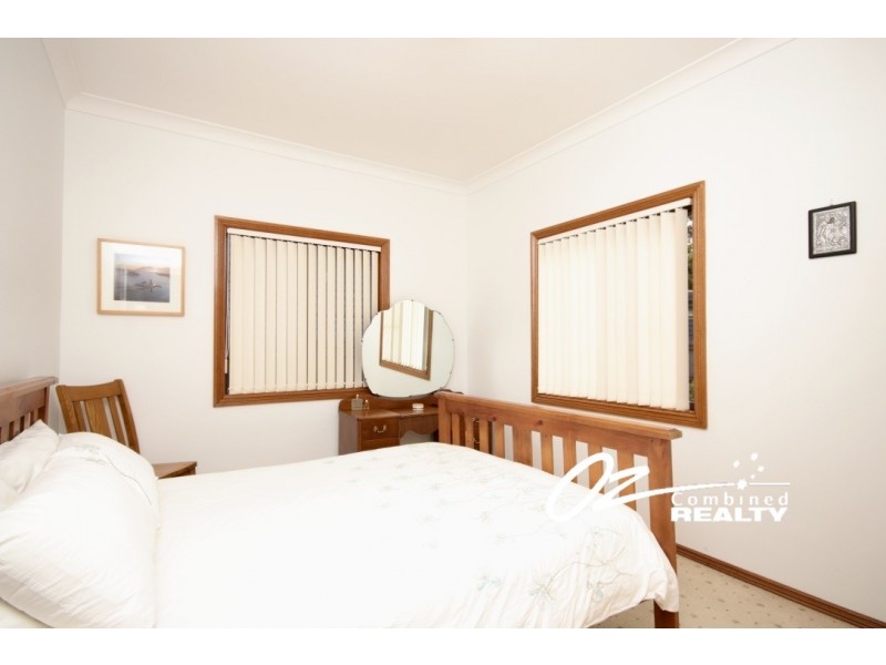 32 Island Point Road, St Georges Basin NSW 2540
