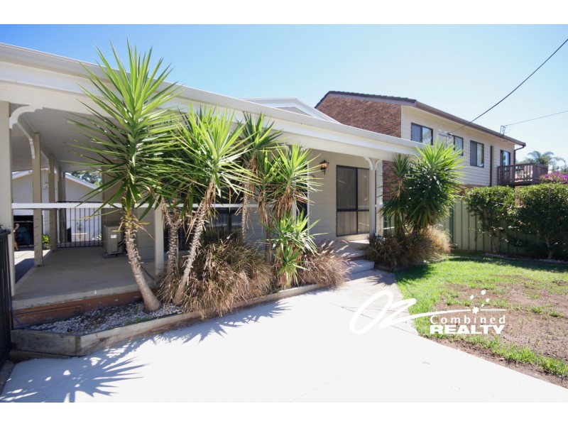 131 Macleans Point Road, Sanctuary Point NSW 2540