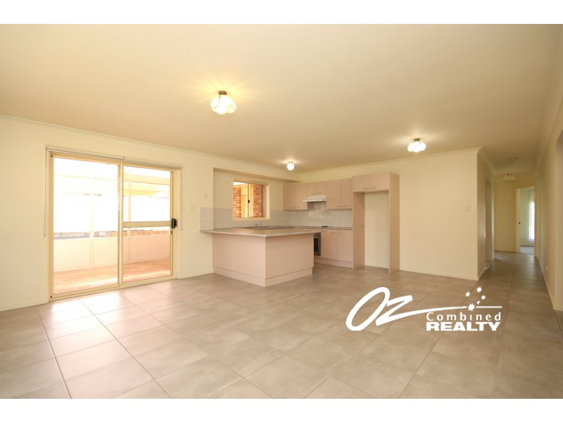 13 Claylands Drive, St Georges Basin NSW 2540