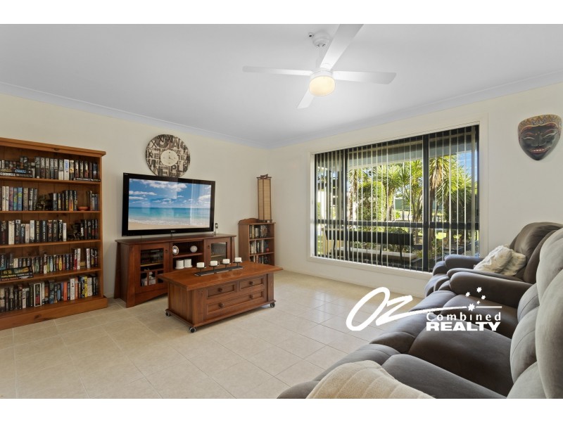 6 Elanora Parade, Basin View NSW 2540