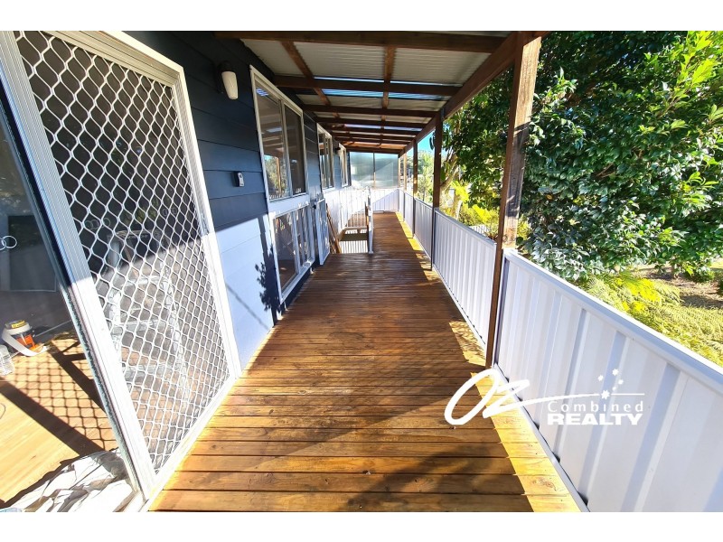 18 Audrey Avenue, Basin View NSW 2540