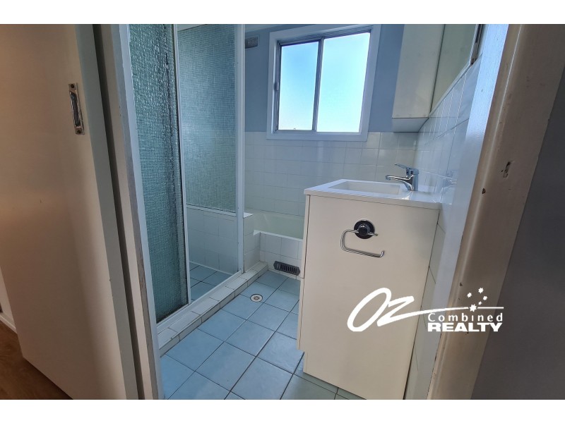 18 Audrey Avenue, Basin View NSW 2540