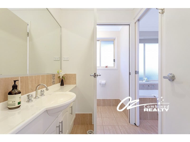 17  Kean Avenue, Sanctuary Point NSW 2540