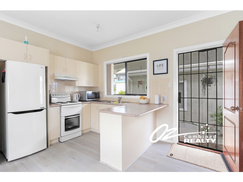 131 Macleans Point Road, Sanctuary Point NSW 2540