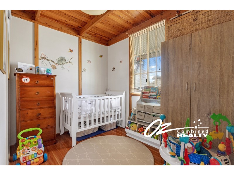 8 Boronia Avenue, Sanctuary Point NSW 2540