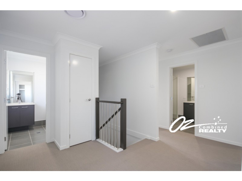b/5 Nadine Street, Sanctuary Point NSW 2540