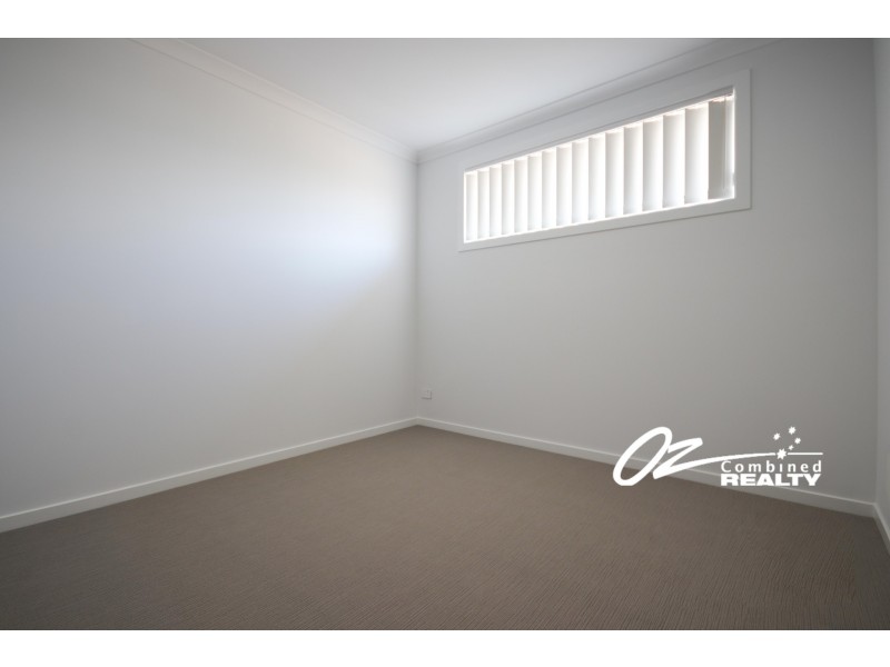 b/5 Nadine Street, Sanctuary Point NSW 2540