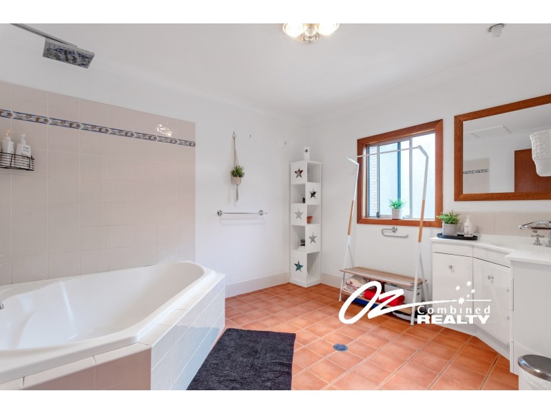 86 Greville Avenue, Sanctuary Point NSW 2540