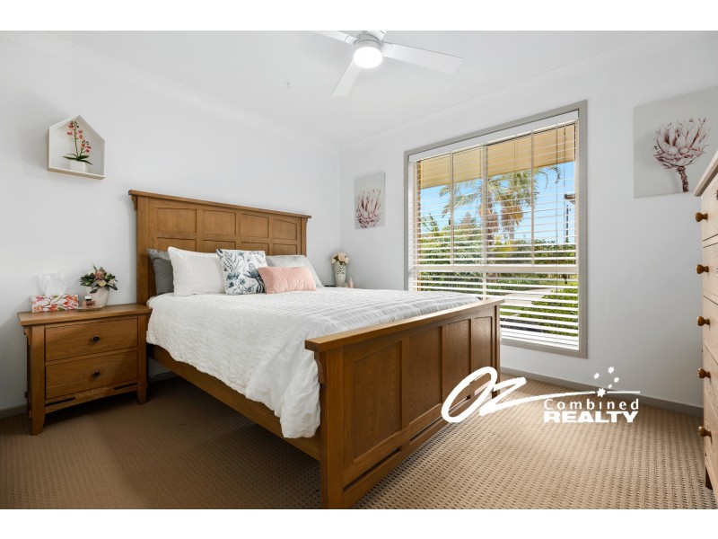 17 Gibson Crescent, Sanctuary Point NSW 2540