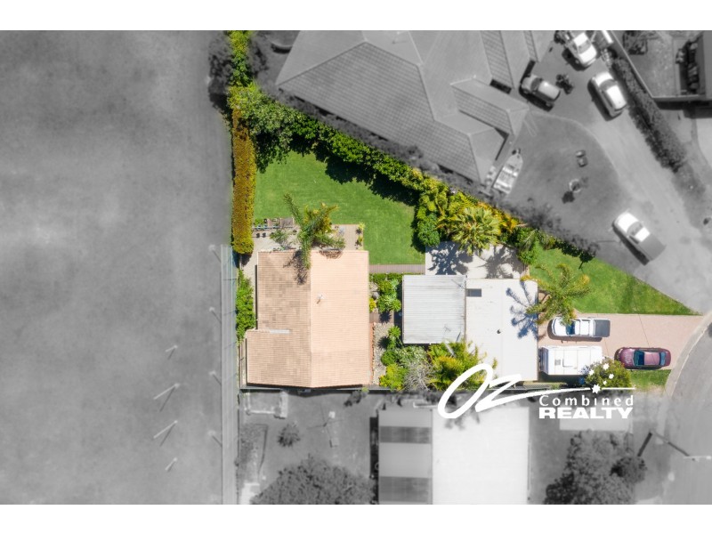 17 Gibson Crescent, Sanctuary Point NSW 2540