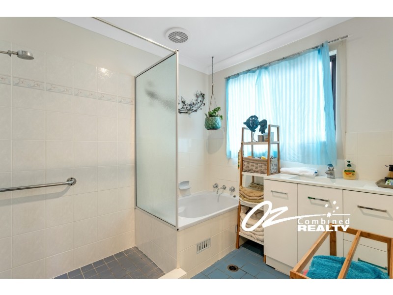 175 Macleans Point Road, Sanctuary Point NSW 2540