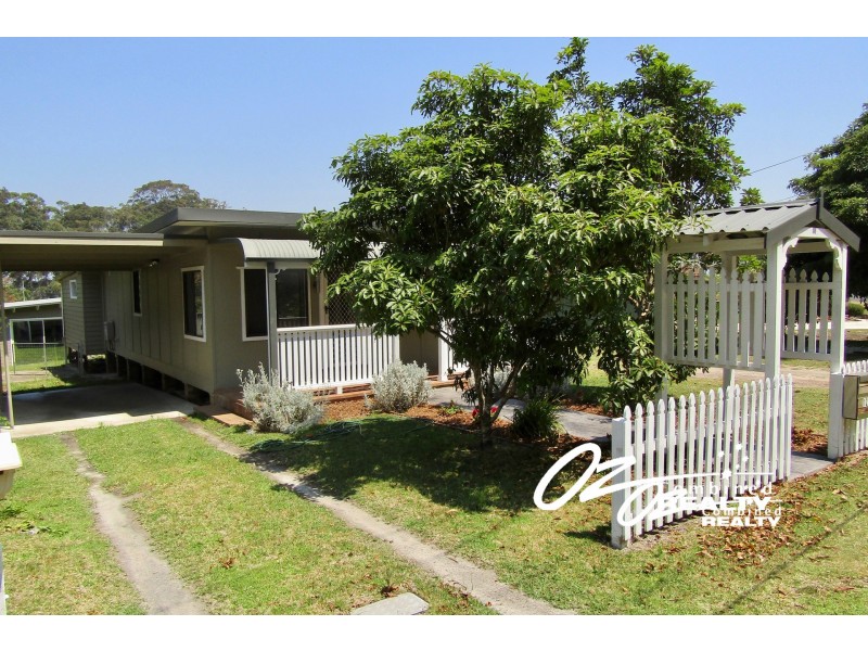 124 Tallyan Point Road, Basin View NSW 2540
