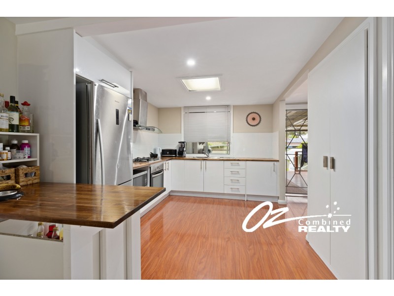 124 Tallyan Point Road, Basin View NSW 2540