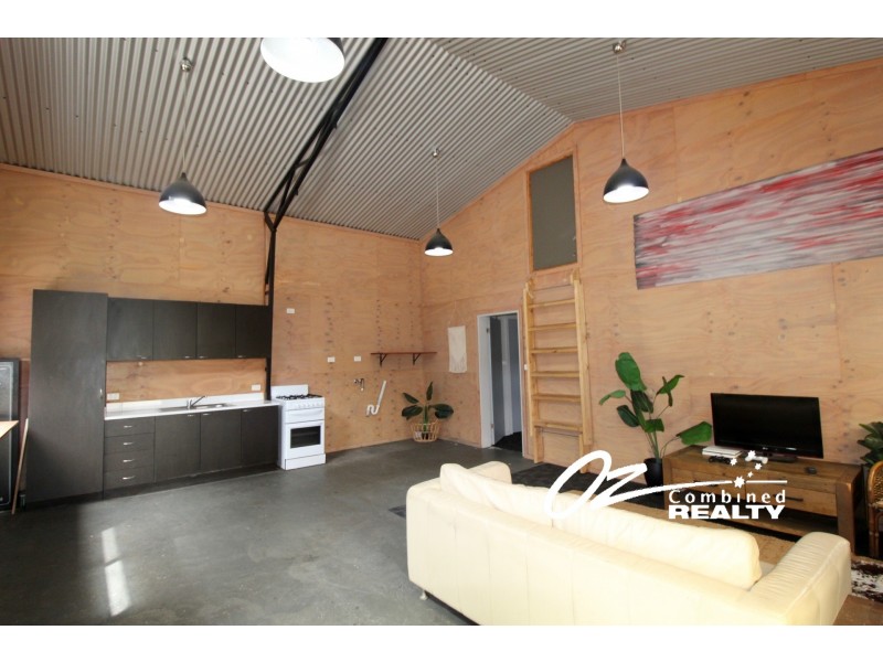 a/59 Woollamia Road, Falls Creek NSW 2540