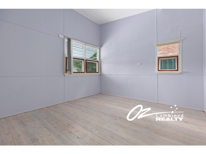 10 Lachlan Crescent, St Georges Basin NSW 2540