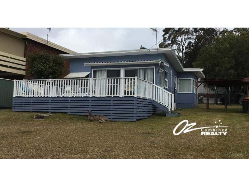 10 Lachlan Crescent, St Georges Basin NSW 2540