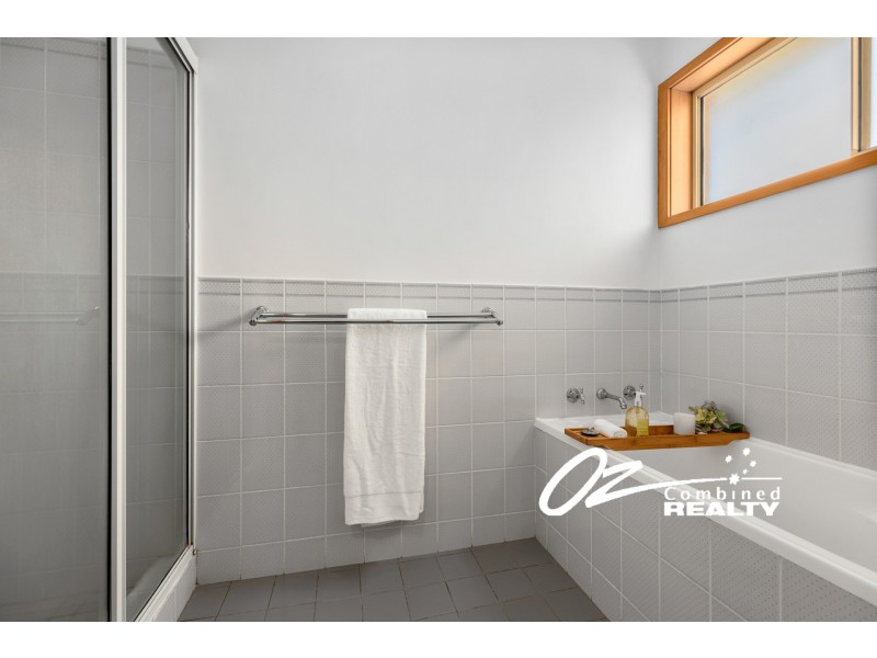 92  Greville Avenue, Sanctuary Point NSW 2540