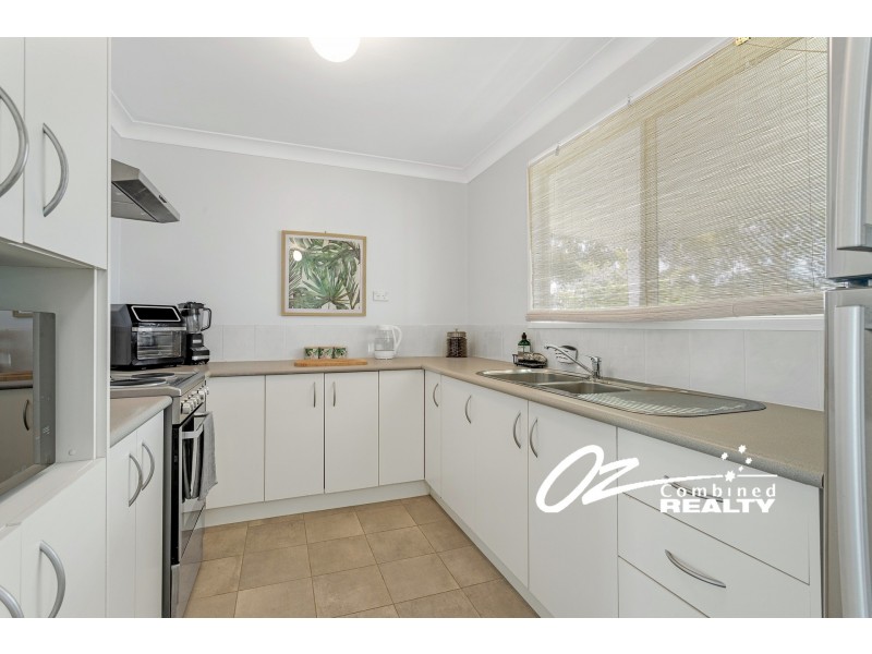 80 Waratah Crescent, Sanctuary Point NSW 2540