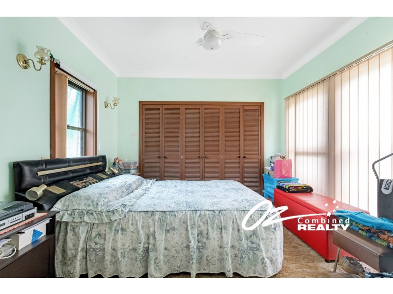 15 Yuroka Crescent, St Georges Basin NSW 2540