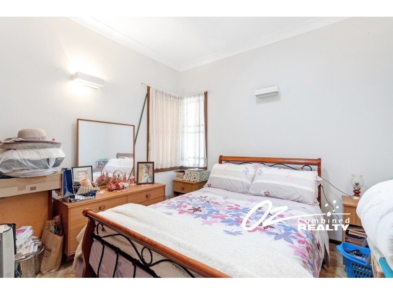 15 Yuroka Crescent, St Georges Basin NSW 2540