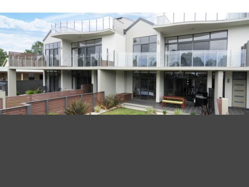 2/33 Hawke Street, Huskisson NSW 2540