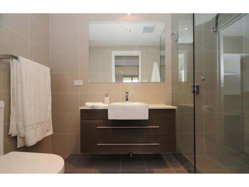 2/33 Hawke Street, Huskisson NSW 2540