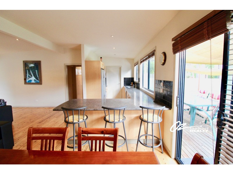 13 Flora Street, Sanctuary Point NSW 2540