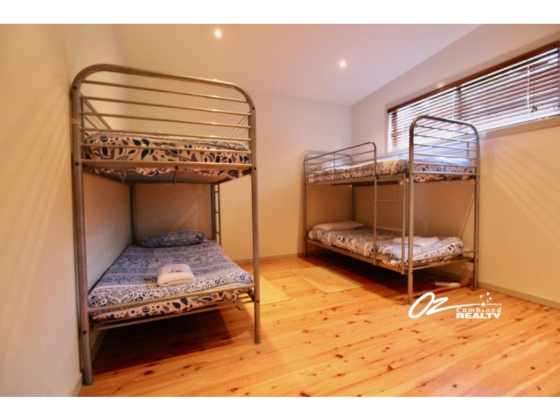 13 Flora Street, Sanctuary Point NSW 2540