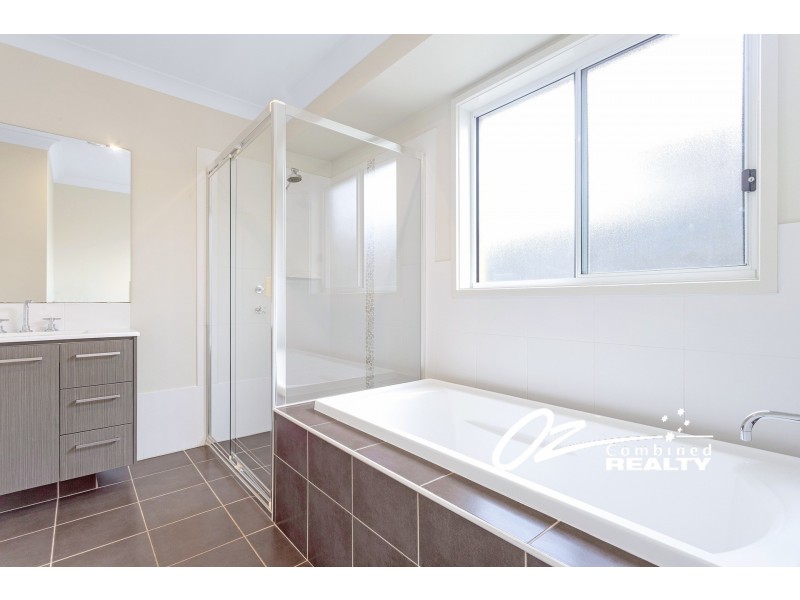 32 Seagrass Avenue, Vincentia NSW 2540