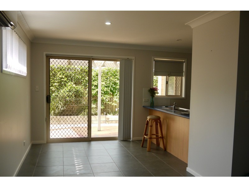 4/174 Macleans Point Road, Sanctuary Point NSW 2540