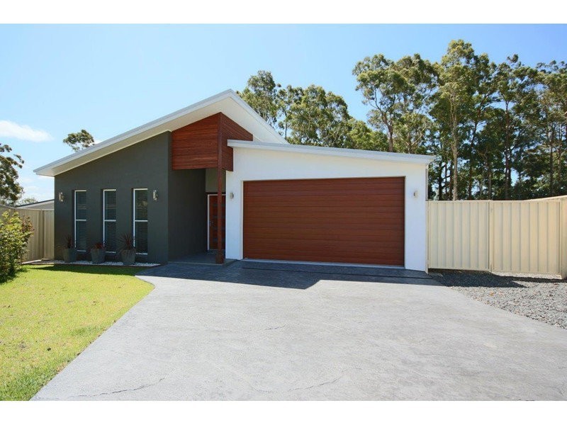 6A Waxberry Place, Sanctuary Point NSW 2540