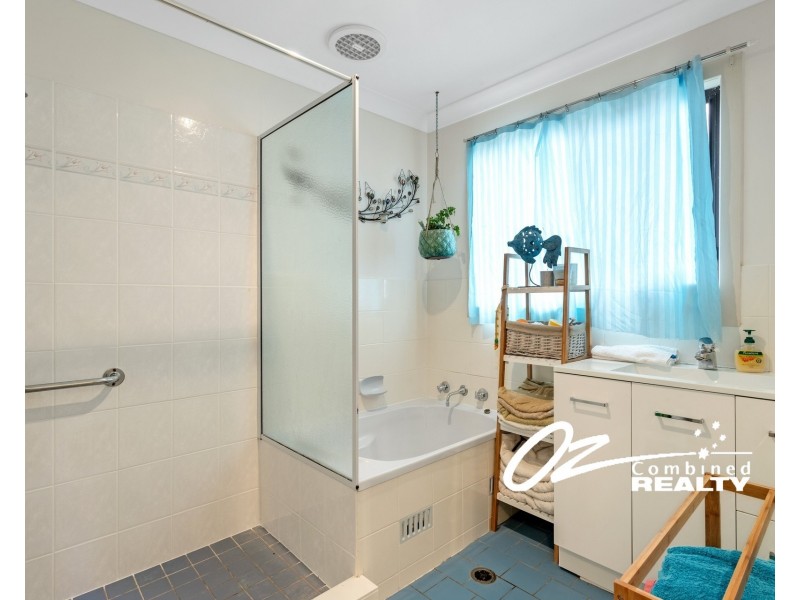 175 Macleans Point Road, Sanctuary Point NSW 2540