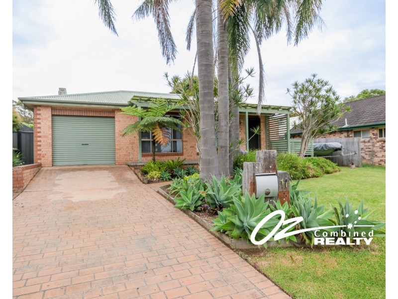 11 Rannoch Drive, West Nowra NSW 2541