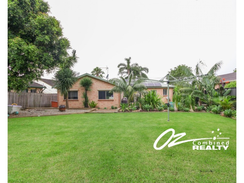 11 Rannoch Drive, West Nowra NSW 2541