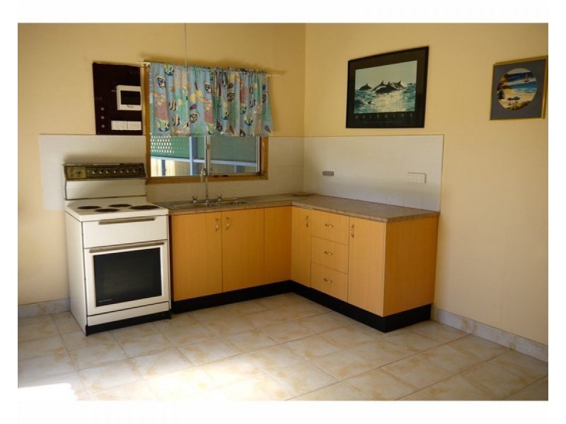 33 Duncan Street, Vincentia NSW 2540