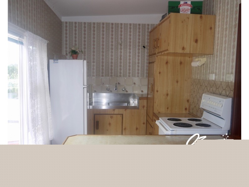 27 Tasman Road, St Georges Basin NSW 2540