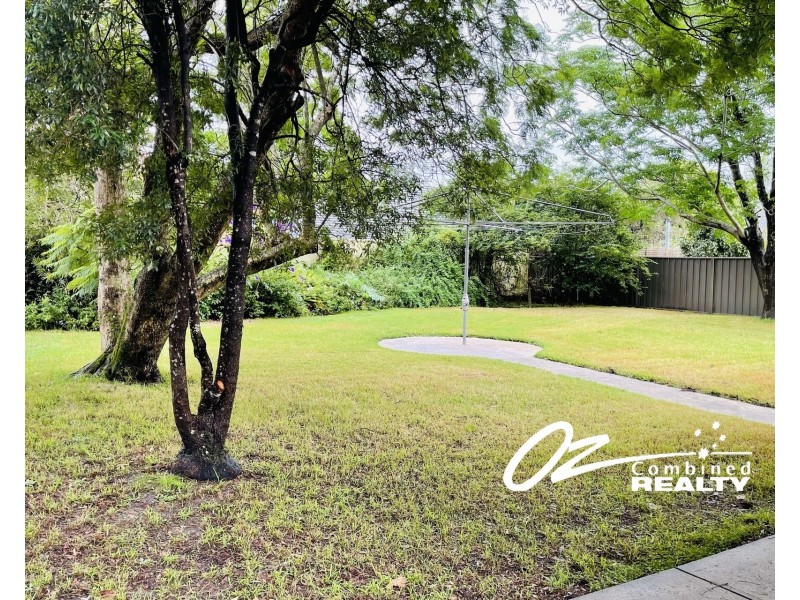 4 Albion Street, Vincentia NSW 2540