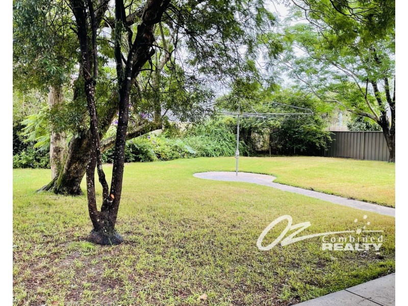 4 Albion Street, Vincentia NSW 2540