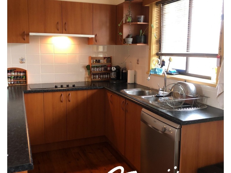 35 Elizabeth Drive, Vincentia NSW 2540