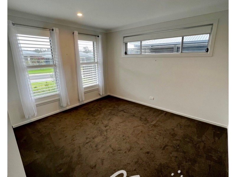 68 Halloran Street, Vincentia NSW 2540
