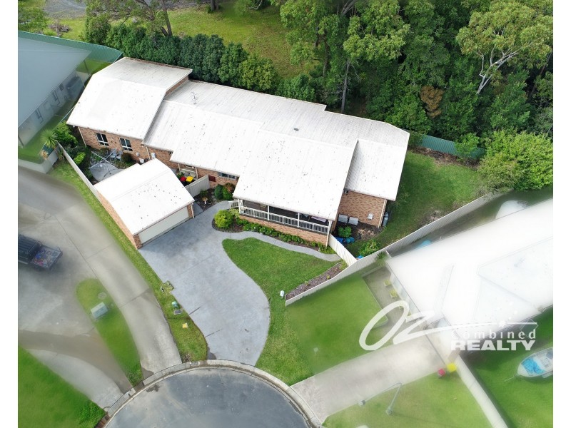 14 Tasman Park Close, St Georges Basin NSW 2540