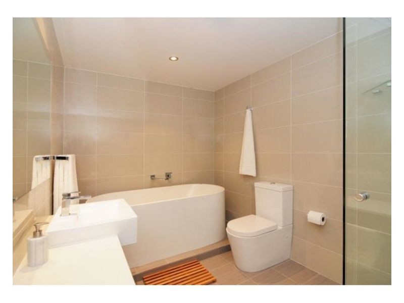 2/33 Hawke Street, Huskisson NSW 2540